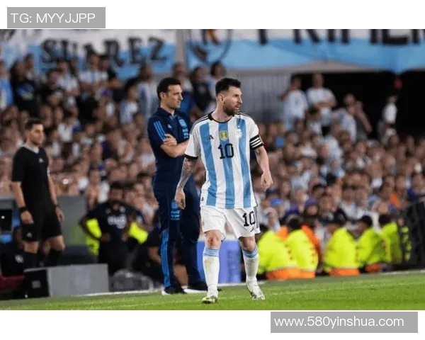 梅西传奇生涯解析：从阿根廷少年到世界足坛的超级巨星